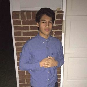 Meet your Posher, Jonathan